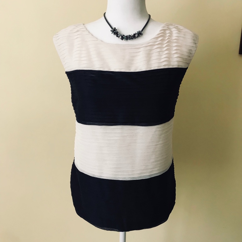 Ann Taylor | Sleeveless Top